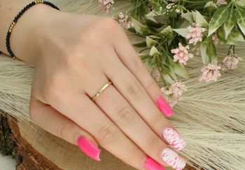 Złoty pierścionek damski PI 6775A próby 585 z czarną cyrkonią 5 mm. Szerokość szyny 1 mm, waga 2,00 g. Elegancka i subtelna biżuteria dla kobiet z charakterem.5.jpg